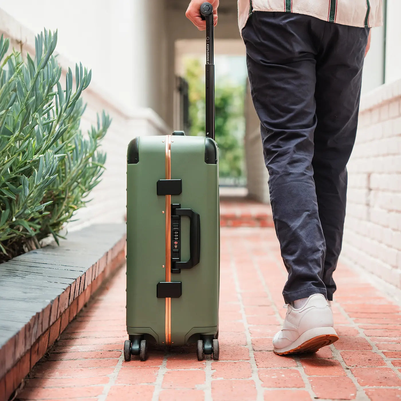 Carry-On Closet Original