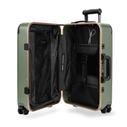 Carry-On Closet Original