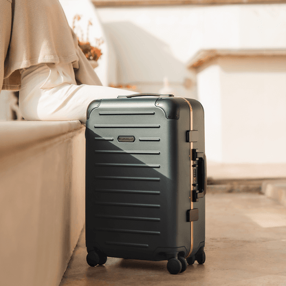 Carry-On Closet Original